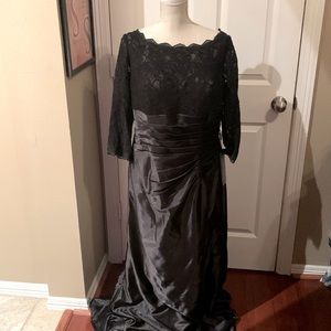 Izidress for Mother of the Bride or Groom